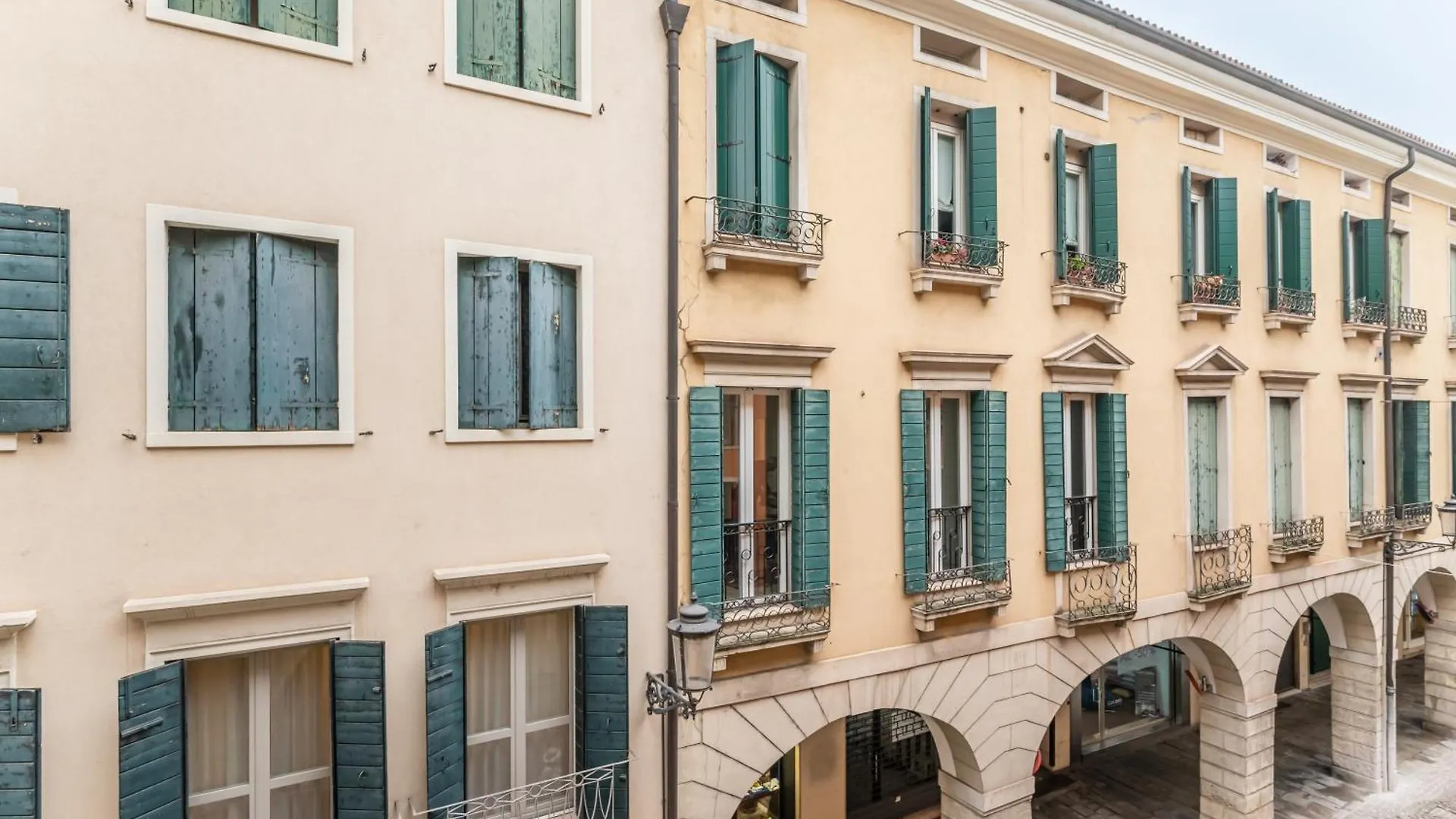Padova - Piazza Dei Signori Central Flats 0*,  Italy